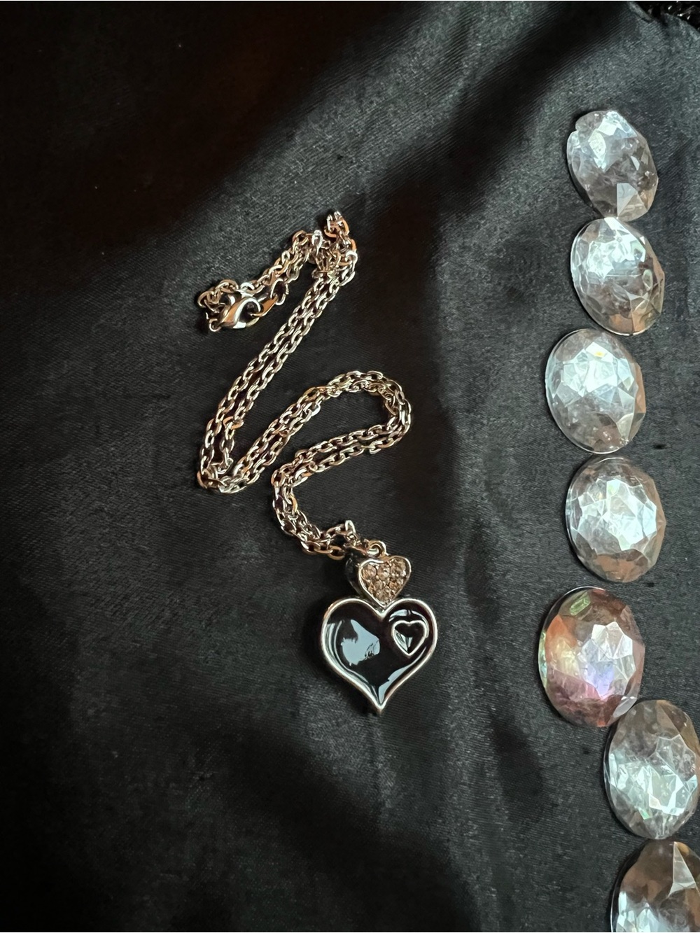 1 Piece Heart Pendant Necklace with Black Enamel and Silver-Tone Chain